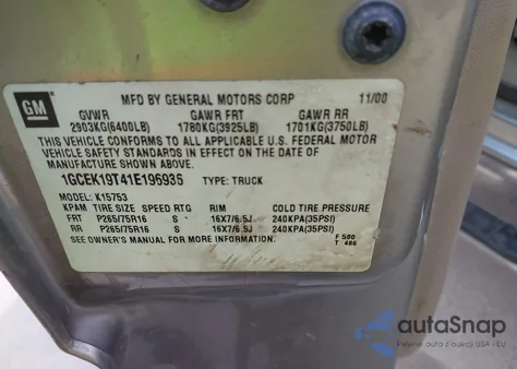 2001 Chevrolet Silverado 1500 Ls z USA, uszkodzony, nr VIN 1GCEK19T41E196936